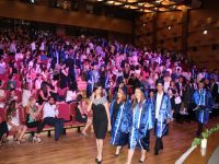 Gazimağusa Türk Maarif Kolejinde mezuniyet çoşkusu