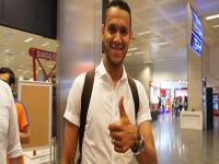 Josef imzayı atamadı!