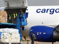 Irak'tan ABD yardım uçağına engel