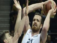 Fenerbahçe'de bir ayrılık daha!