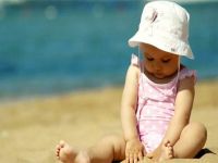 Uzm Dr. Neşe Akcan; Çocukları Güneşten Koruyun