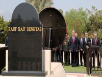 Elçi Kanbay, Küçük ve Denktaş'ın anıtlarını ziyaret etti