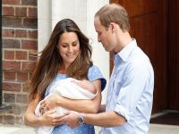 İngiltere tahtının yeni varisi ilk kez görüntülendi