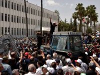 Başbakan ile eylemcilerin görüşmesi tamamlandı: Başbakan, Meclis'e davet etti, hayvancı, "Gitmem" dedi