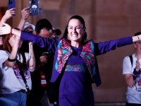 Meksika'nın ilk kadın lideri seçilen Claudia Sheinbaum kimdir?