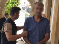 Eski eşinin kapısına dayandı, ölümle tehdit etti!