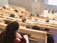 Rum İçişleri ve Eğitim Bakanlıkları KKTC’deki üniversiteleri şikayet ettiler