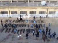 Çocuk ve yaşlıları da öldürüp nehre atmışlar