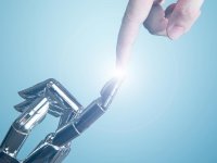 Robotlar dokunurken insan gibi hissetmeyi öğrendi