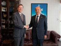 Tatar, BM Genel Sekreteri’nin Kıbrıs Özel Temsilcisi Stewart’ı kabul etti