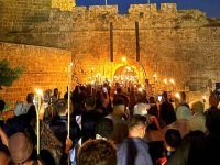 DAÜ mezunları Geleneksel Mezuniyet Yürüyüşü ile kente veda etti!