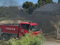 Gönyeli'de evin garajındaki araç aniden yanmaya başladı