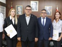 Ülkeye girişlerde uyuşturucu tespit eden gümrük memurları ödüllendirildi!