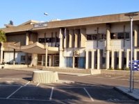 Güney Kıbrıs’ta mahkemeye mermiyle girmeye çalışan kişi tutuklandı