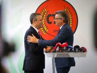 Erhürman ile Özel görüştü:  “Görüş alışverişine devam edeceğiz”