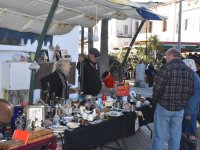 Girne Belediyesi’nin organizasyonu ile dün Vintage & Antika Pazarı düzenlendi