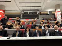 İngiltere’de “Kıbrıs Türk Halkının Tarihi” sempozyumu düzenlendi