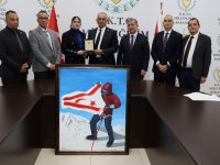 Birkan Uzun’un Anısı LAÜ’de Burs ile Yaşatılıyor