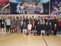 Fakülteler Arası Voleybol Turnuvası’nın Şampiyonu Eczacılık Fakültesi!