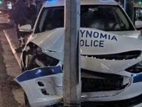 Larnaka’da görev başındaki polis, kalp krizi nedeniyle hayatını kaybetti