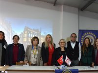 Yakın Doğu Üniversitesi'nden Gençlere Sağlıklı Gelecek İçin Eğitim