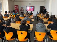 16 okulda toplam bin 603 öğrenciye güvenli internet eğitimi