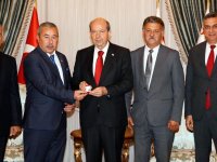 Cumhurbaşkanı Tatar, muhtarları kabul etti