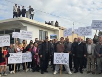 Dipkarpaz-Zafer Burnu arasındaki yol yapımı için eylem düzenlendi