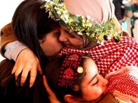 Gazze ateşkesi: Hamas sekiz rehineyi, İsrail 110 Filistinli mahpusu daha serbest bırakıyor