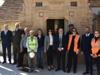 Ataoğlu, Girne Güzel Sanatlar Müzesi ile Girne Kalesi’nde incelemelerde bulundu