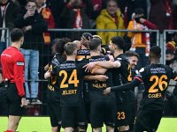 Son dakika! Adana Demirspor, Galatasaray deplasmanında sahadan çekildi