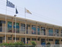 Güney Kıbrıs’ta okullara yönelik bombalı saldırı alarmı verildi