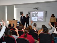 DAÜ Eğitim Fakültesi’nde Öğretmenlere Özel Konferans Dizisi