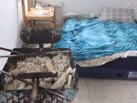 Isınmak için uyudukları odaya mangal alan iki kişi hayatını kaybetti!