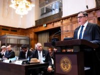 Prof. Eyal Benvenisti: Kıbrıs'ta mülkiyet Haklarının Önceliği ve AİHM Kararlarına dikkat çekti