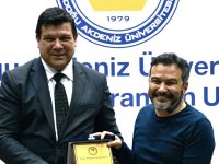 İzgören: Sizi Başarıya Götürecek Şey Mücadele Ruhunuz, Dürüstlüğünüz, Ahlakınız ve Disiplininiz