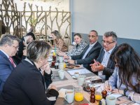 Erhürman Ankara’da gazetecilerle bir araya geldi