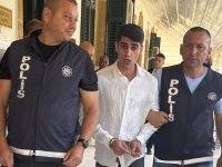 İşyeri bastı, tehdit etti, çaldı: 4 Yıl hapis yatacak!