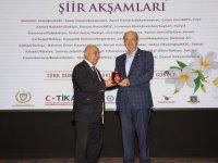 Cumhurbaşkanı Tatar’a Türk Dünyası Yüksek Hizmet Ödülü verildi