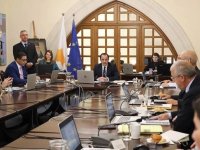 Güney Kıbrıs’ta kadınların gönüllü askerliği konusu Bakanlar Kurulu’na gidiyor