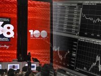 Kurultay davasının ertelenmesi piyasaları rahatlattı: Borsa uçuşa geçti