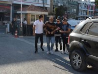 Balkondan 15 poşet uyuşturucu madde çıktı!