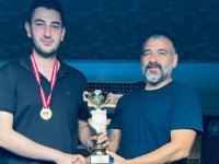 Bilardo Büyükler & Senyörler’de Şampiyon Mustafa Alnar