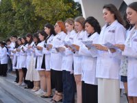 Geleceğin Hekimleri Beyaz Önlüklerini Giydi!