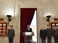 Cumhurbaşkanı Tufan Erhürman Anıtkabir’i ziyaret etti