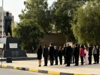 24 Kasım Öğretmenler Günü… Lefkoşa Atatürk Anıtı önünde tören düzenlendi
