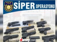 “Siper Operasyonu” zanlısı  Gazimağusa Limanı’ndan 48 tabancayı ülkeye getirdi