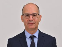 Cumhurbaşkanlığı Müsteşarı Dânâ, 28 Kasım'da Menelaou ile görüşecek