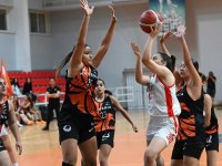 Basketbol U16 liglerinde heyecan sürüyor