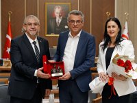 Cumhurbaşkanı Tufan Erhürman, AÖA heyetini kabul etti